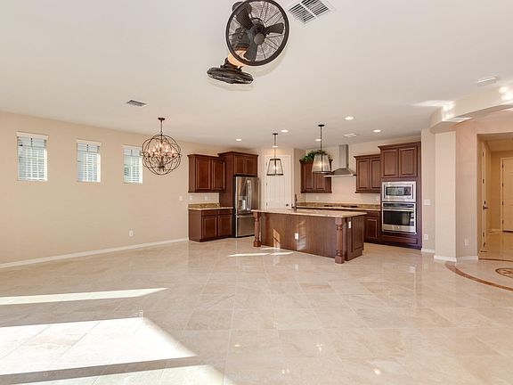 5th image of 3731 E Ebano St