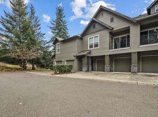 975 Springtree Ln, West Linn, OR 97068