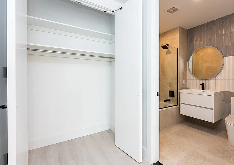 344 Lorimer St #4A — Photo 8