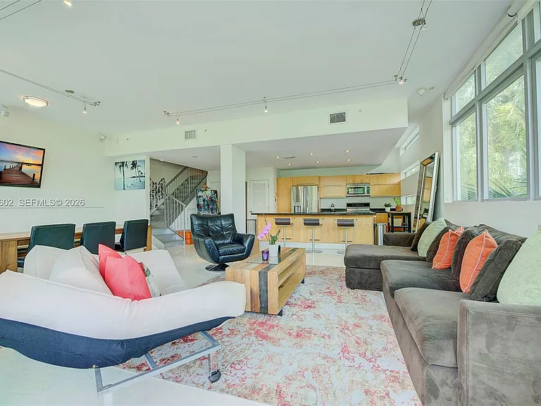 1577 Bay Rd #201 — Photo 2