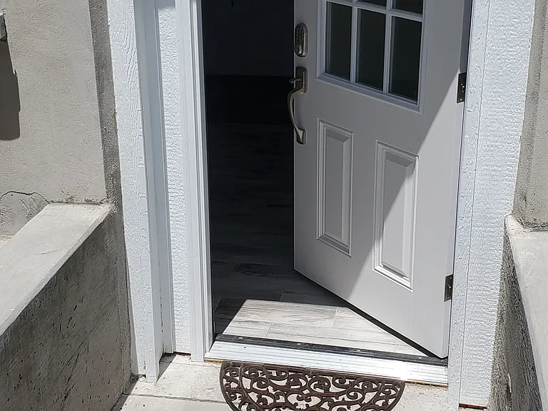 Private, dedicated entrance for this unit. A secure and convenient direct access from the outside.