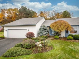 137 Spyglass Ln, Fayetteville, NY 13066