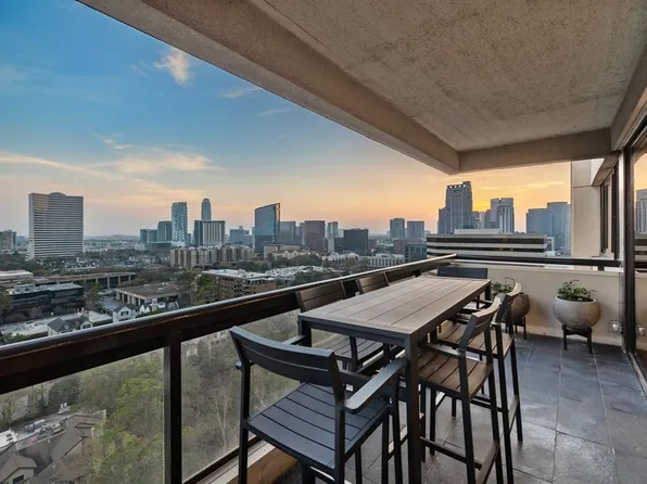 49 Briar Hollow Lane #1805, Houston, TX 77027