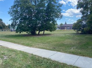 15 & 17 Appleway Dr, Kalispell, MT 59901