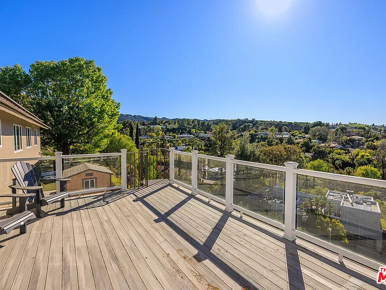 17108 Oak View Dr — Photo 33