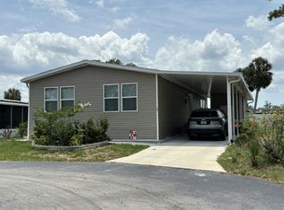 11 Coach House Ct, Daytona Beach, FL 32119