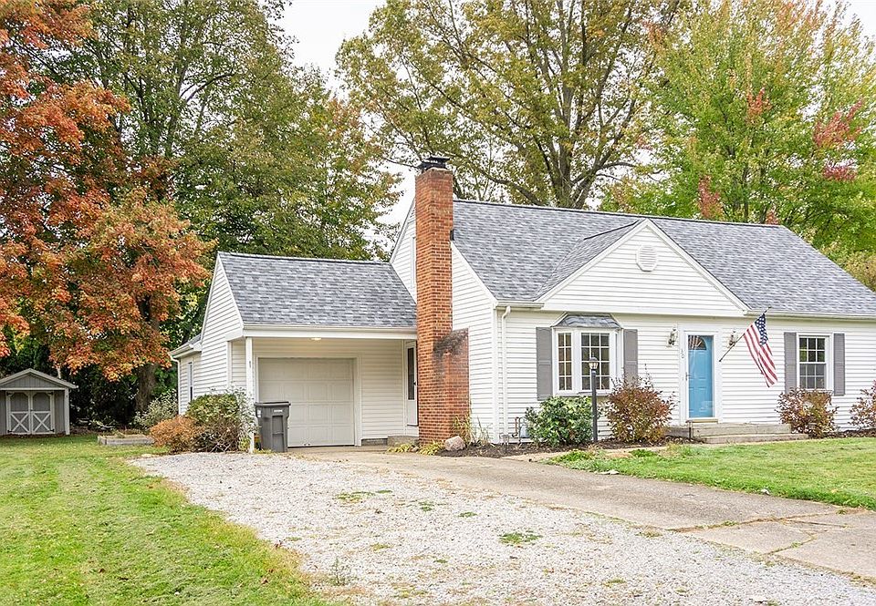 30 Hood Dr, Canfield, OH 44406 Zillow