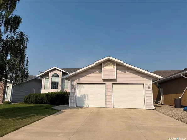 1121 21st STREET, Humboldt, SK S0K 2A0