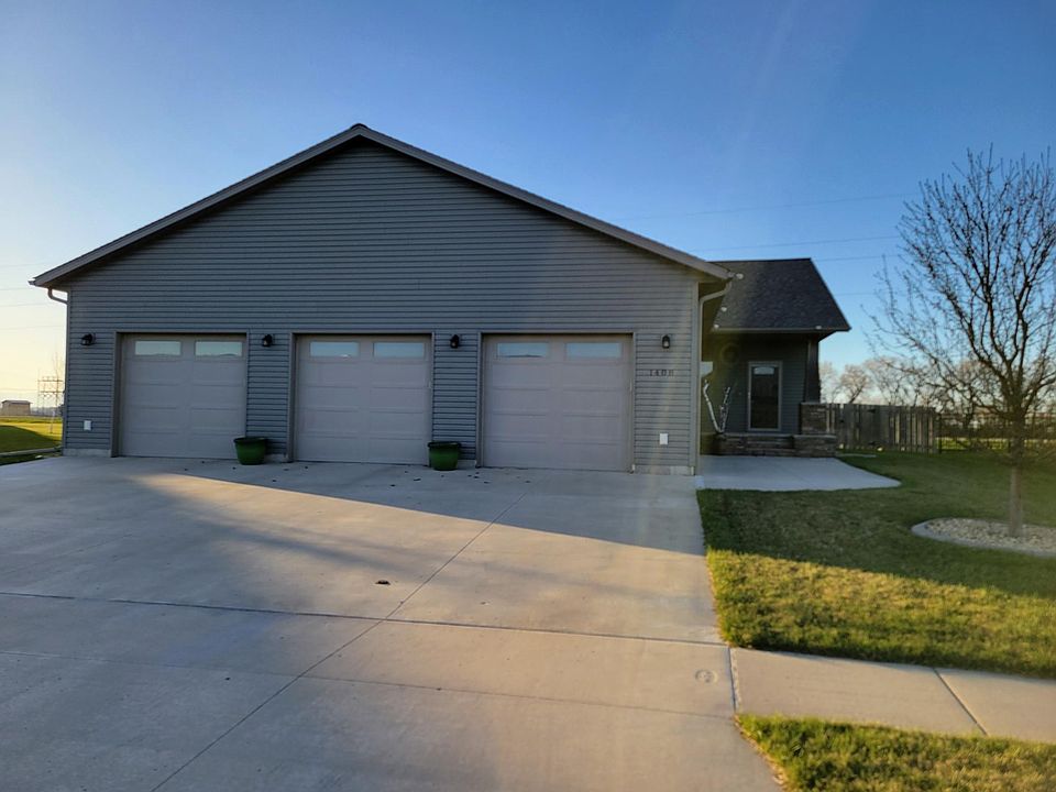 1st image of 1408 W Summerwood Trl