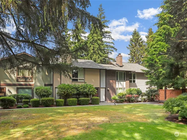 1717 150th Avenue SE #32, Bellevue, WA 98007