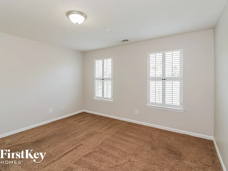 813 Winsap Dr — Photo 10