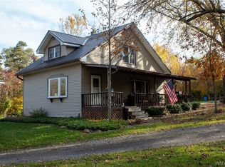 9220 Chautauqua Rd, Fredonia, NY 14063