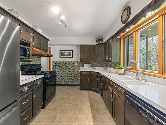 5th image of 6023 S Richmond Ave