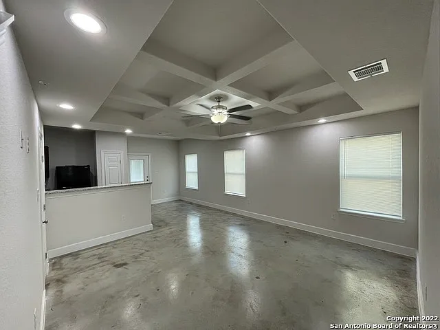3 bed, 2.5 bath, 1218 sqft, $1,250 — Photo 2