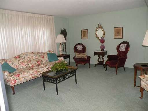 5th image of 58 Thatch Palm St E #58