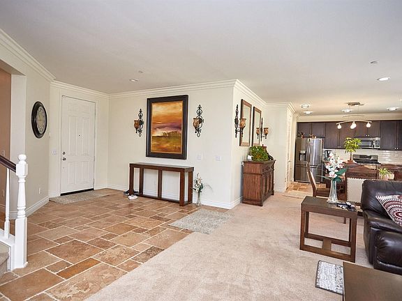 3rd image of 15145 Sheridan Ct