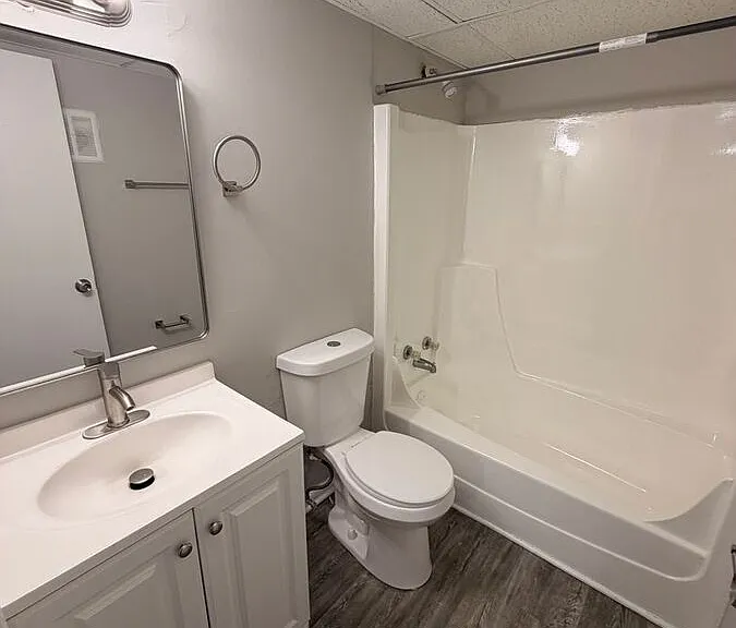 2082 Fairmont Ct #5 — Photo 7