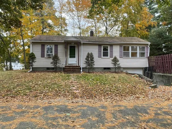 86 Scadding St, Taunton, MA 02780