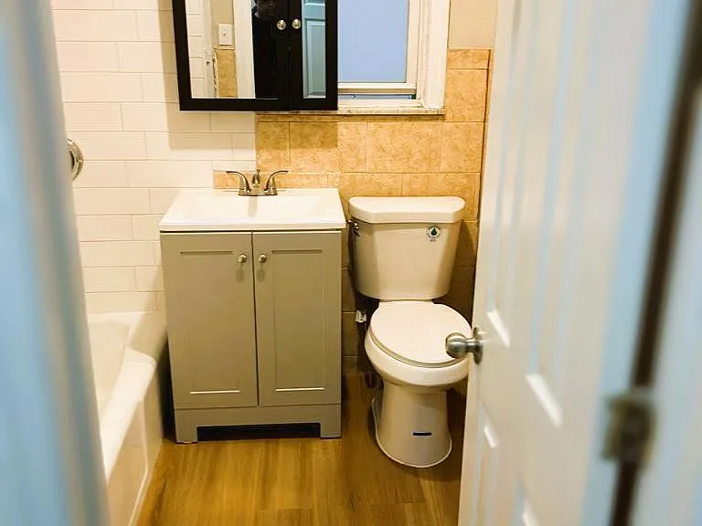 95 Wade St #1 — Photo 4