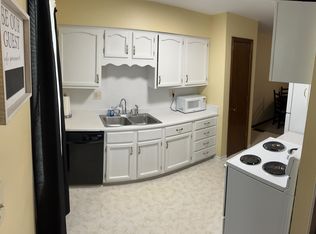 13420 W 102nd St, Lenexa, KS 66215