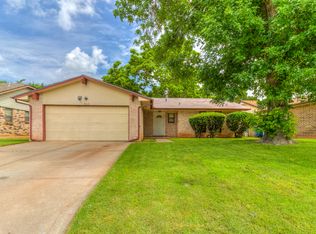 9717 NE 3rd St, Midwest City, OK 73130