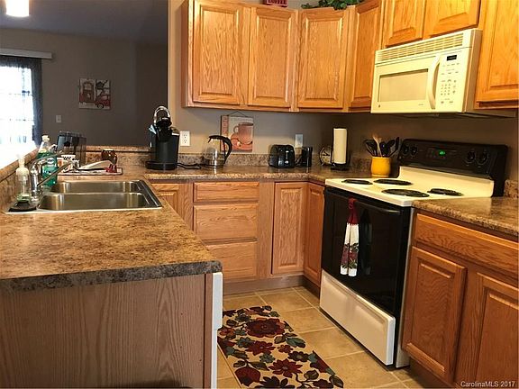 5th image of 234 Wash Creek Dr Unit E