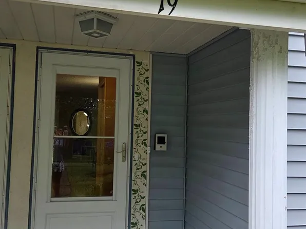 19 Tanglewood Ct, Monmouth Junction, NJ 08852