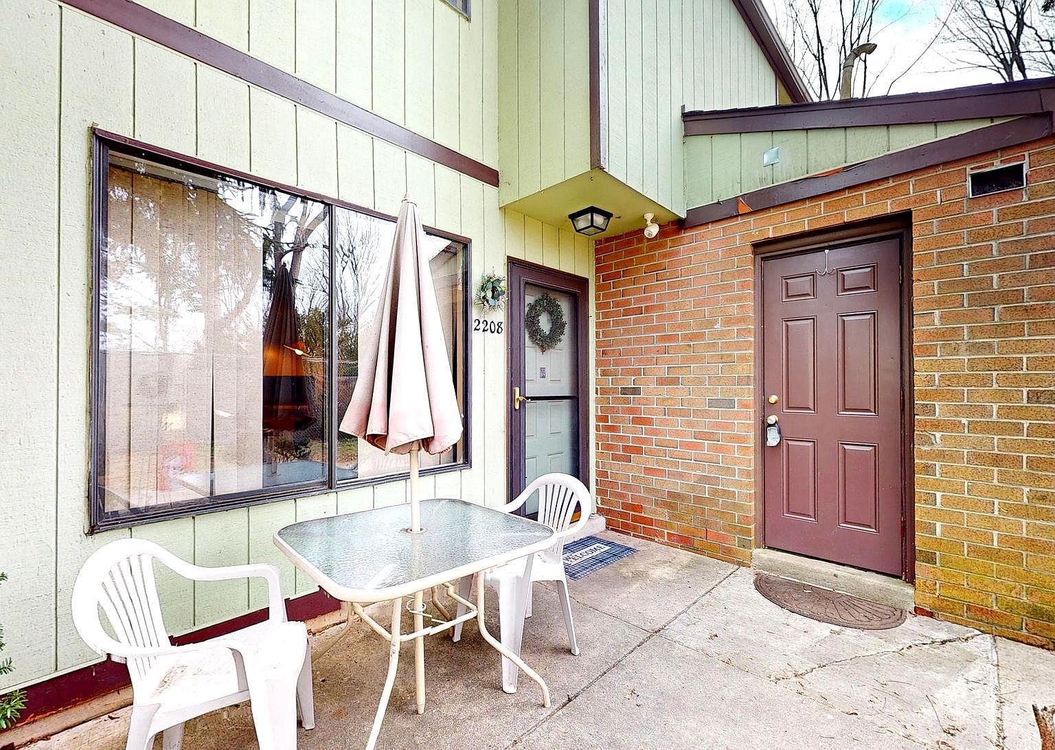 2208 Greenwood Dr, Lindenwold, NJ 08021 Zillow