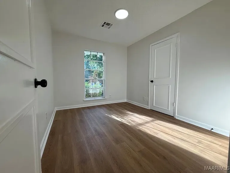 706 Placid Dr — Photo 9