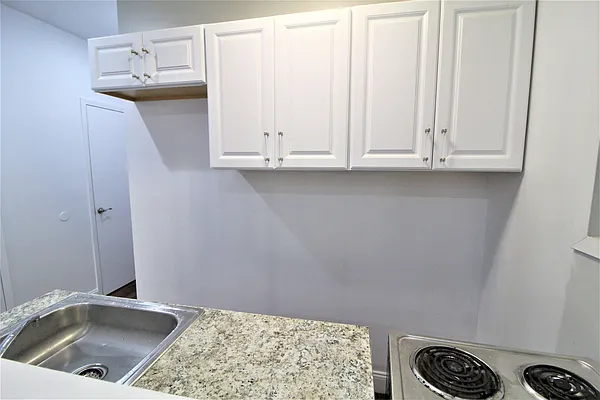 Rented by Bruma Realty LLC | media 4