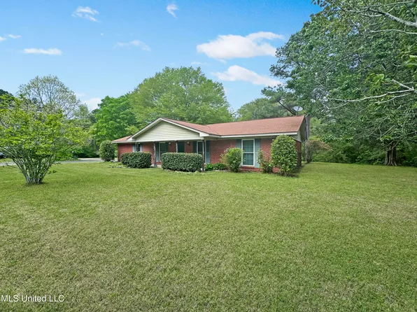 1082 Harrisville Braxton Rd, Braxton, MS 39044