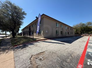 150 S Main St APT 208, Euless, TX 76040