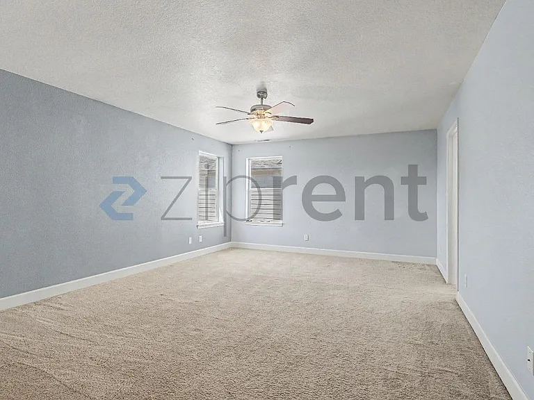 6138 SE Thornapple St — Photo 21