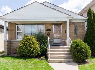 6133 N Keeler Ave, Chicago, IL 60646