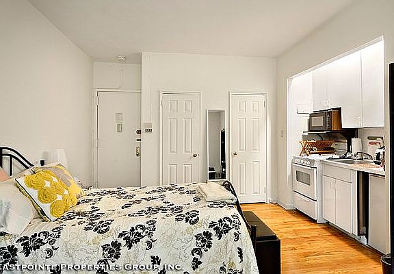 2nd image of 151 E 20th St APT 3C