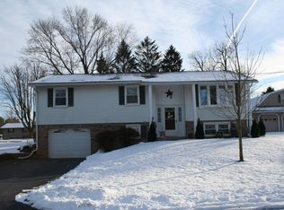 245 Brian Ave, Mount Joy, PA 17552