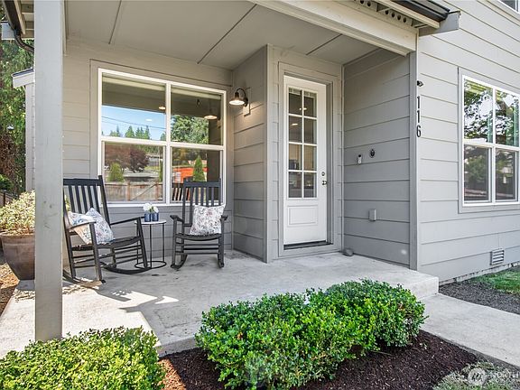 2nd image of 116 N Stillaguamish Avenue