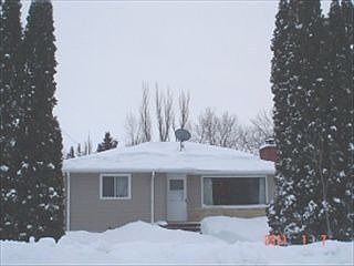 2nd image of 1615 2nd Ave S