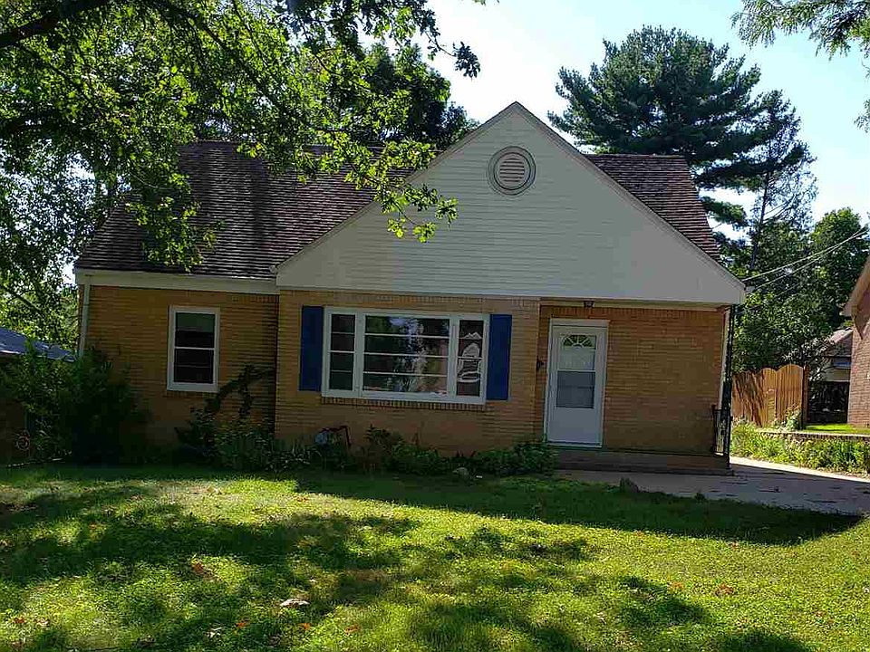1st image of 720 James Ave