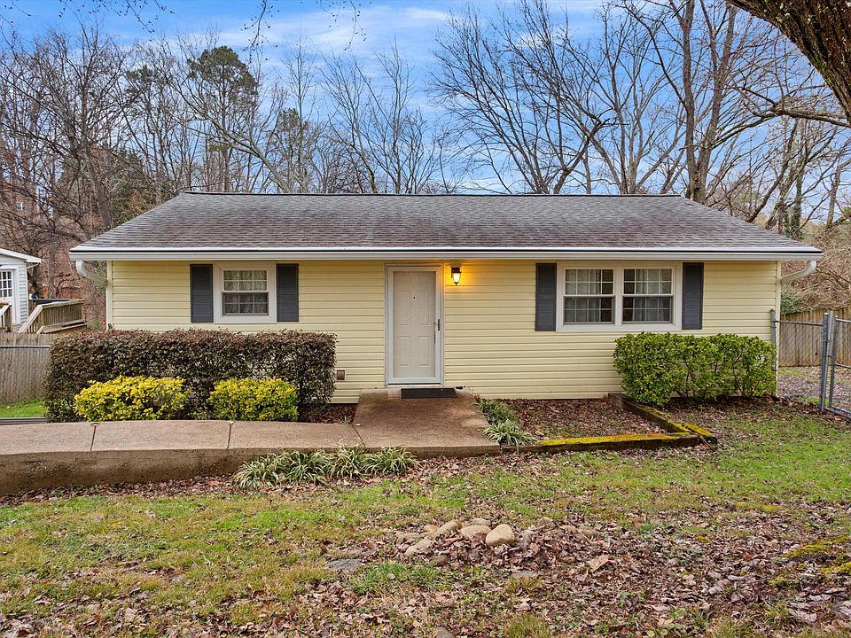 1st image of 3826 Altamira Dr