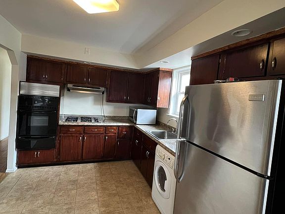 2nd image of 2738 E 23rd St Floor 2