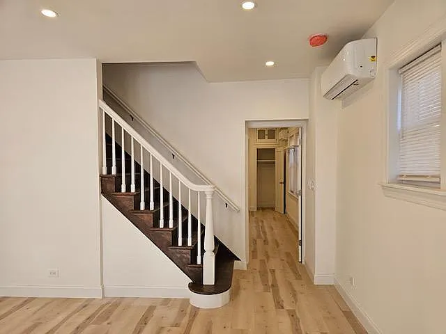 3 bed, 1464 sqft, $4,500 — Photo 4