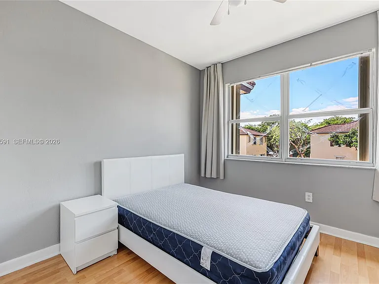 3375 NE 15th Dr #10212 — Photo 45