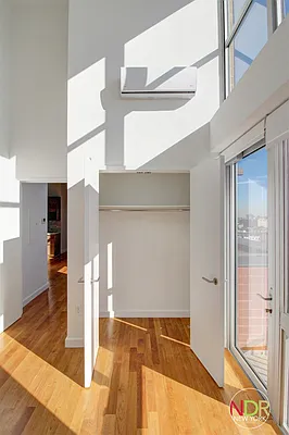 Rented by Next Door Realty NYC | media 30