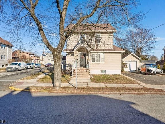 2nd image of 228 Totowa Rd