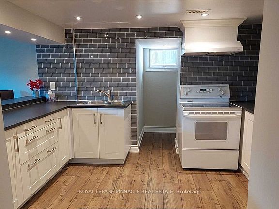 5th image of 2587 Burslem Rd #Basement