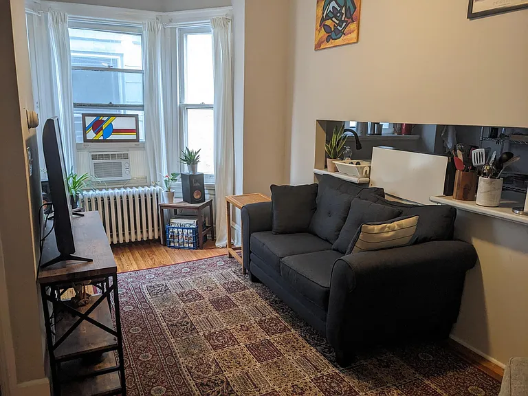 4740 Hazel Ave #2R — Photo 1