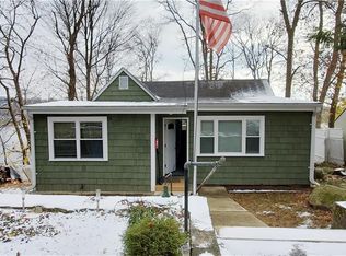 18 Sedgewick Rd, Carmel, NY 10512