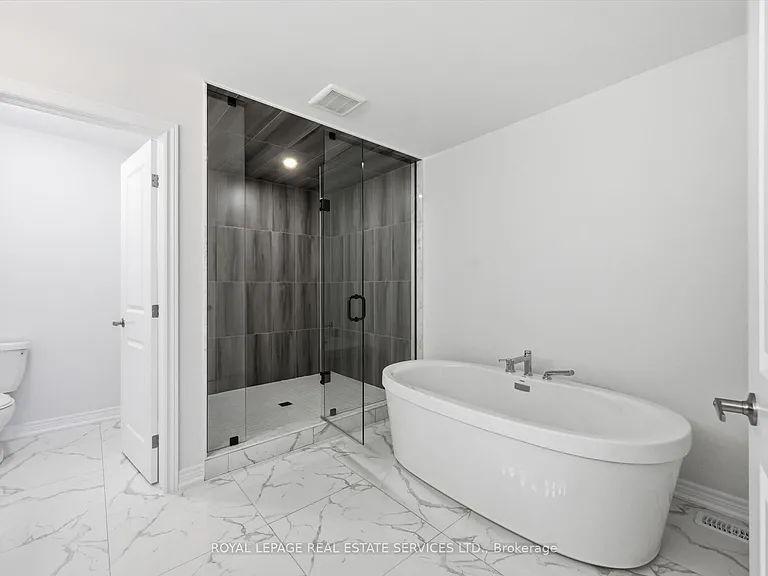 74 Valley Trail Pl — Photo 33