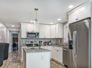 34-36 Pequotsepos Rd #34, Mystic, CT 06355